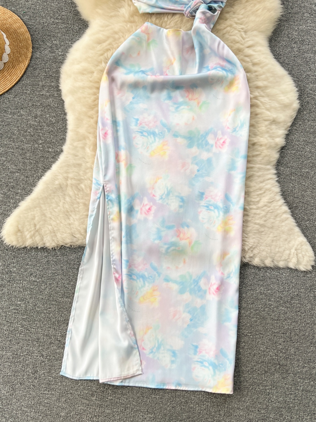 O1CN01sJXdqC24PT4Ri0fN1_381577383